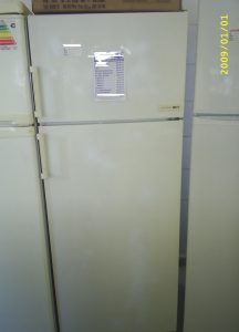 Sorun yok, ver parasını al kullan sağlam buzdolabı