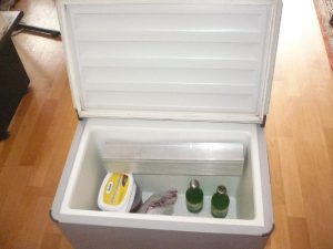 ikinci el oto buzdolabı electrolux marka kaliteli araç dolabı