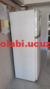 Sıfır gibi bakımlı mini buzdolabı uygun fiyatlı ofis tipi dolap 7 2 kapılı temiz sıfır 1 aylık arçelik buzdolabı FİYATI: 2500 TL