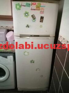 Geniş BEKO Buzdolabı SAĞLAM VE BAKIMLI KALABALIK AİLE BUZDOLABI 19 iki kapılı beko sağlam buzdolabı 650 tl